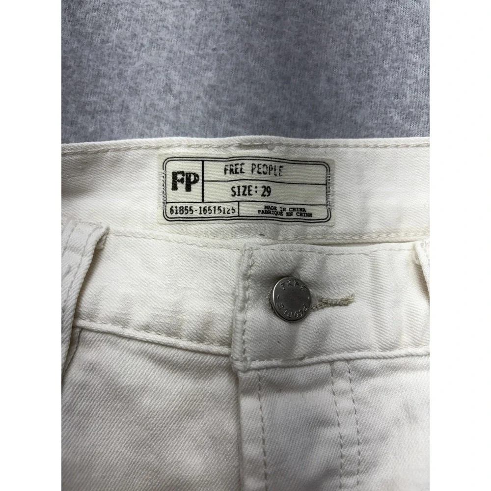 Free People Straight Jeans Womens 29 Worn White High Rise Distressed Raw Hem